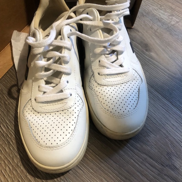 Veja - Picture 3 of 3